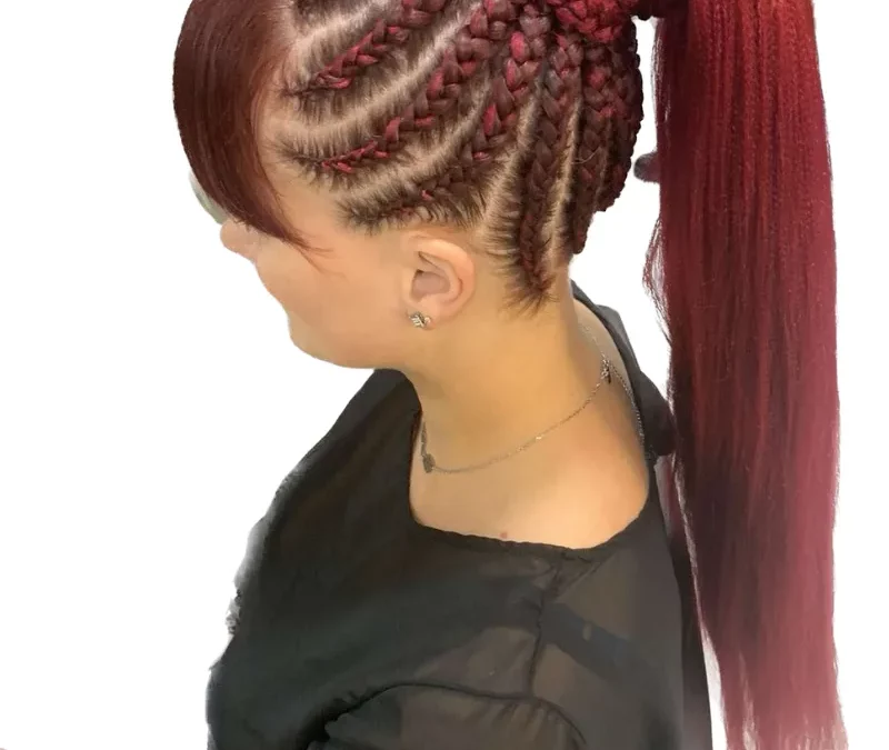 tresses-a-villers-salon-coiffure-02-aisne-braids-natte-collees-rajout-rouge-frange-2-800x675